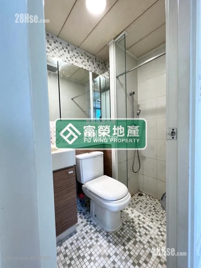 The Platinum Rental 1 Bedroom , 1 Bathroom 221 ft²