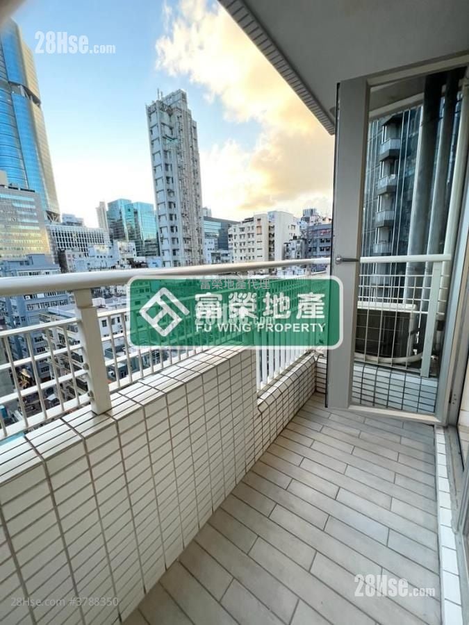 The Platinum Rental 1 Bedroom , 1 Bathroom 221 ft²