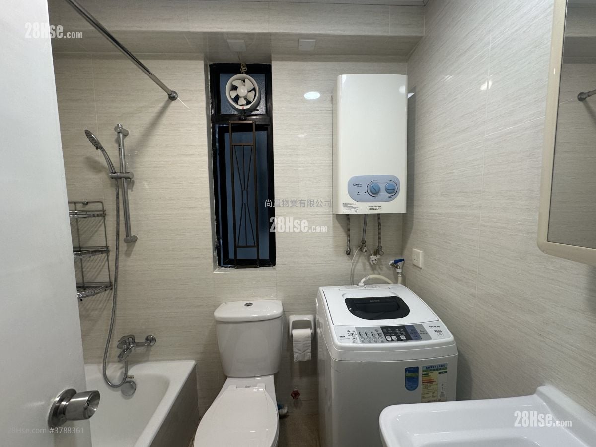 Kornhill Sell 1 Bedroom , 1 Bathroom 461 ft²