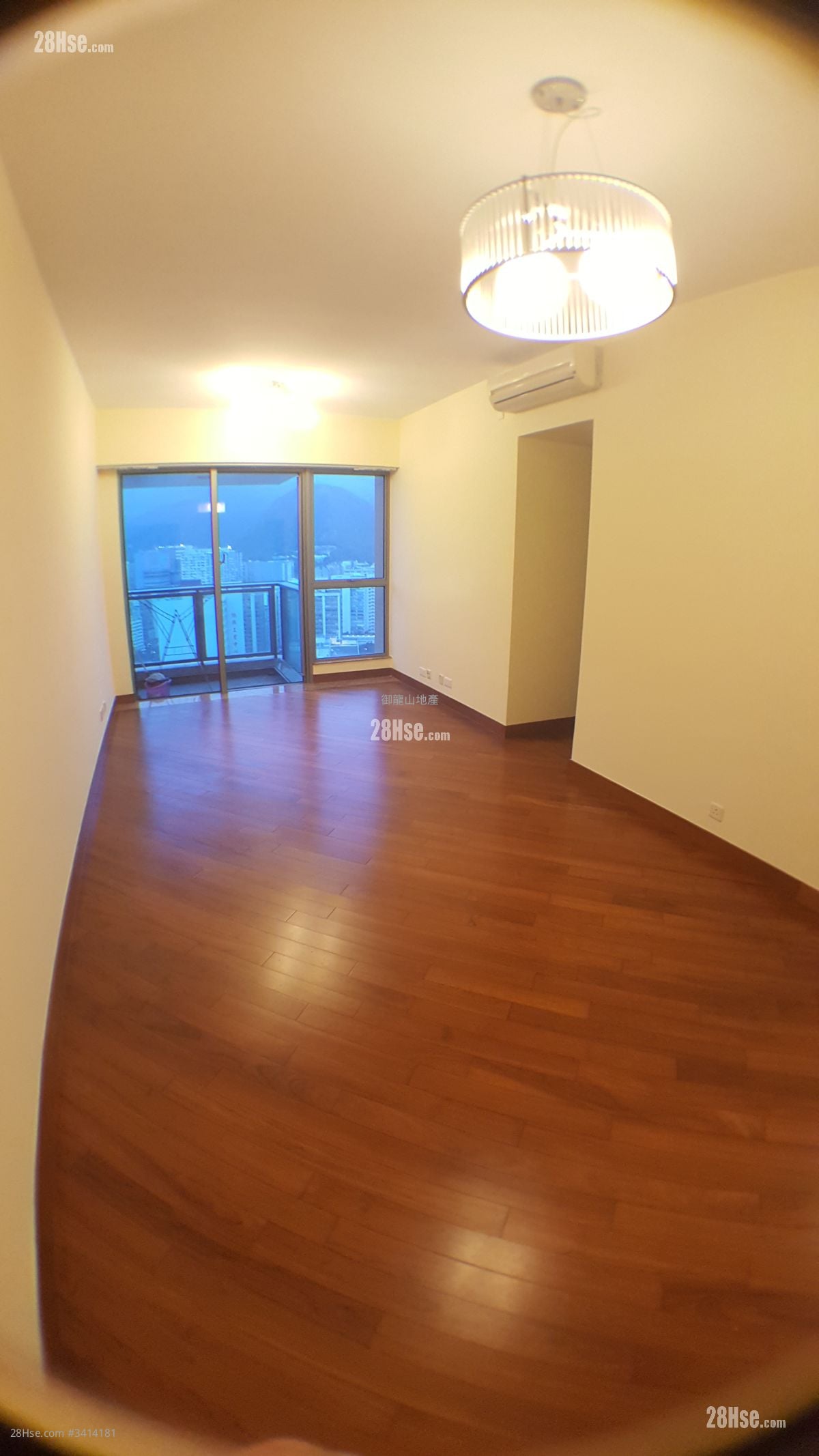 The Palazzo Sell 3 Bedrooms , 2 Bathrooms 793 ft²