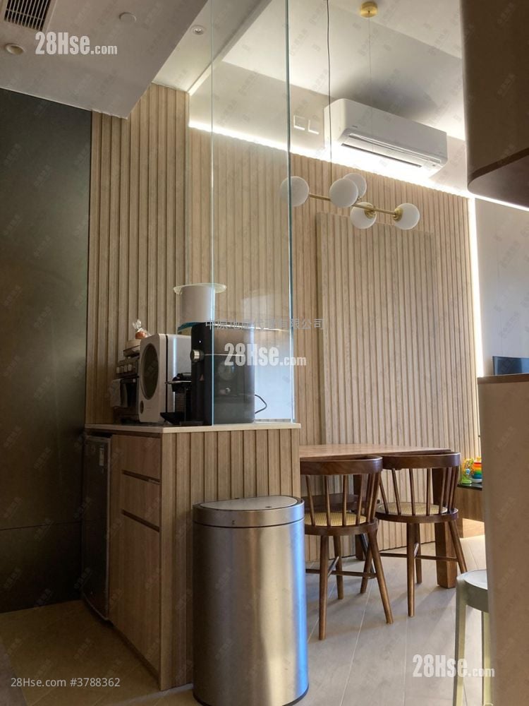 LP10 售盘 2 房 , 2 浴室 634 平方尺