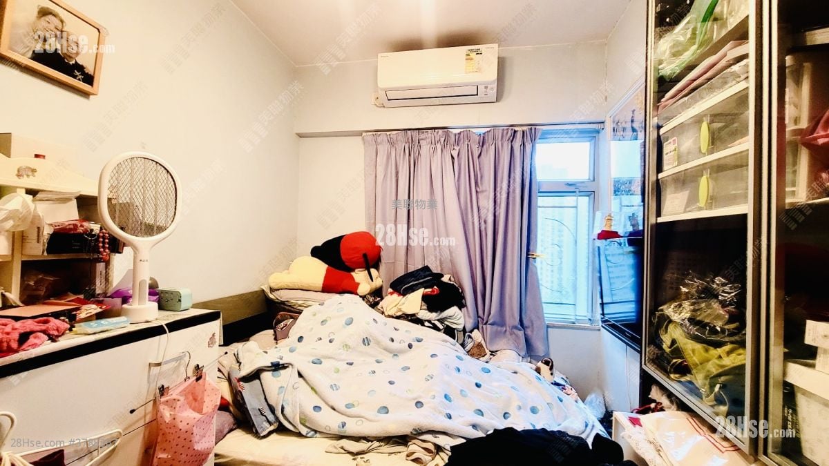 宝峰园 售盘 3 房 822 平方尺