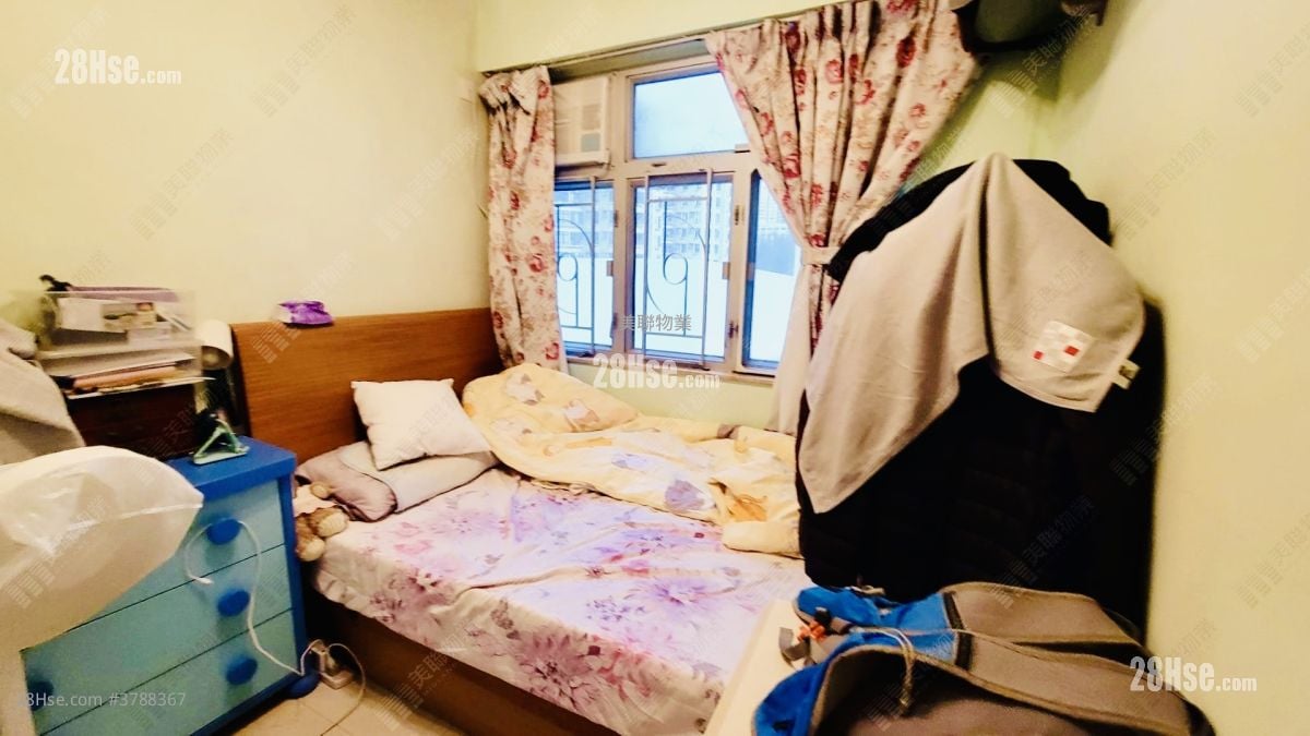 宝峰园 售盘 3 房 822 平方尺