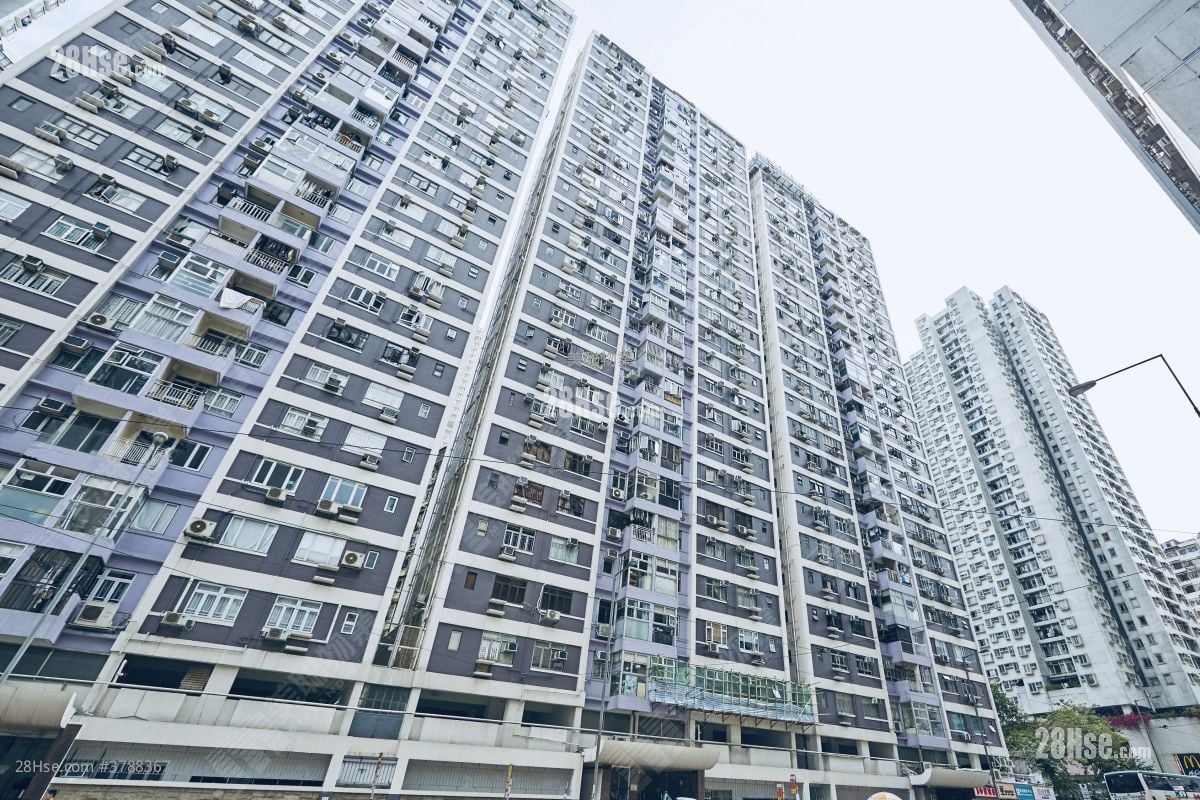 宝峰园 售盘 3 房 822 平方尺