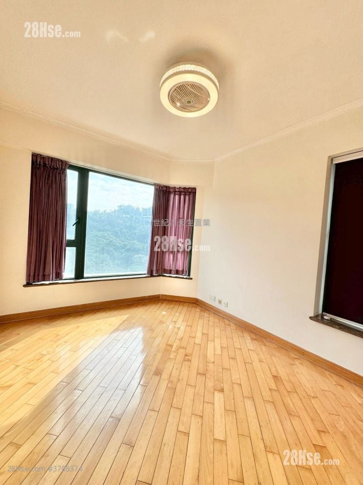 Palatial Coast Rental 3 Bedrooms , 1 Bathroom 672 ft²