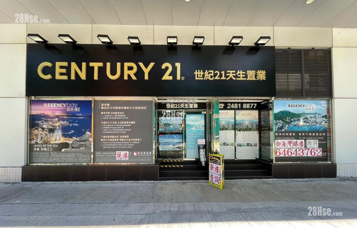 Palatial Coast Rental 3 Bedrooms , 1 Bathroom 672 ft²