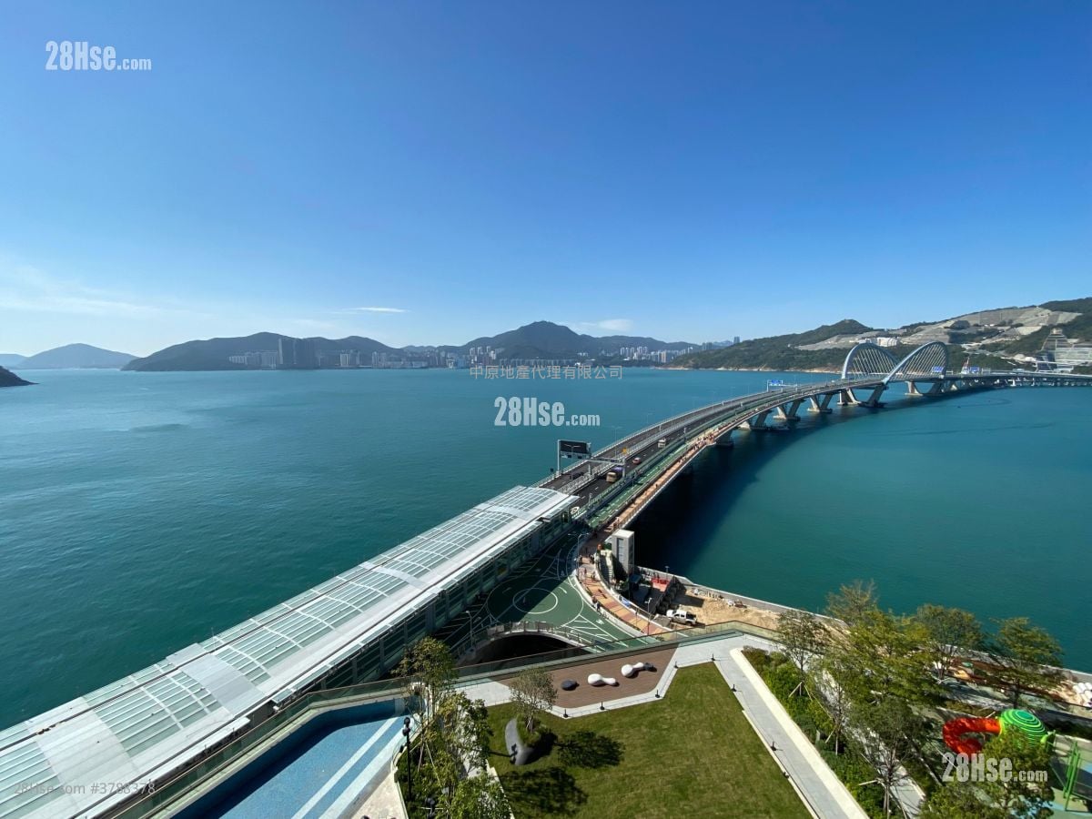 Lp10 Sell 3 Bedrooms 1,002 ft²