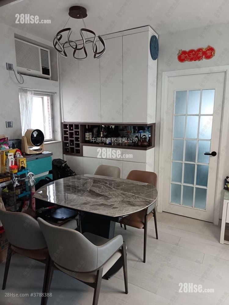 Discovery Park Sell 3 Bedrooms , 2 Bathrooms 590 ft²