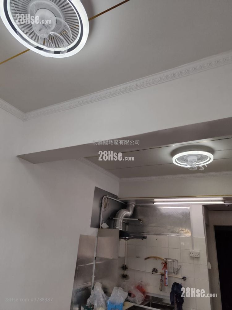 Union Building Sell 3 Bedrooms , 3 Bathrooms 455 ft²