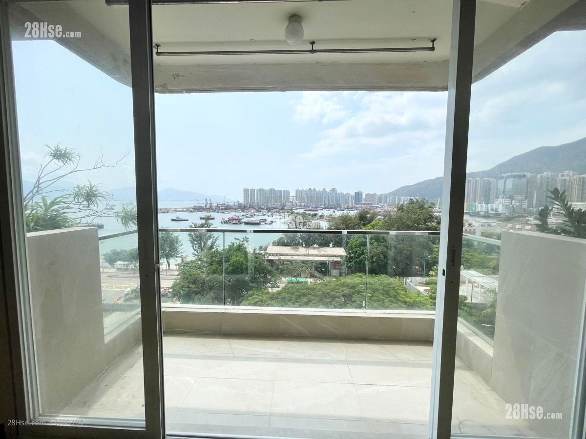 龙腾花园 租盘 4 房 , 2 浴室 1,342 平方尺