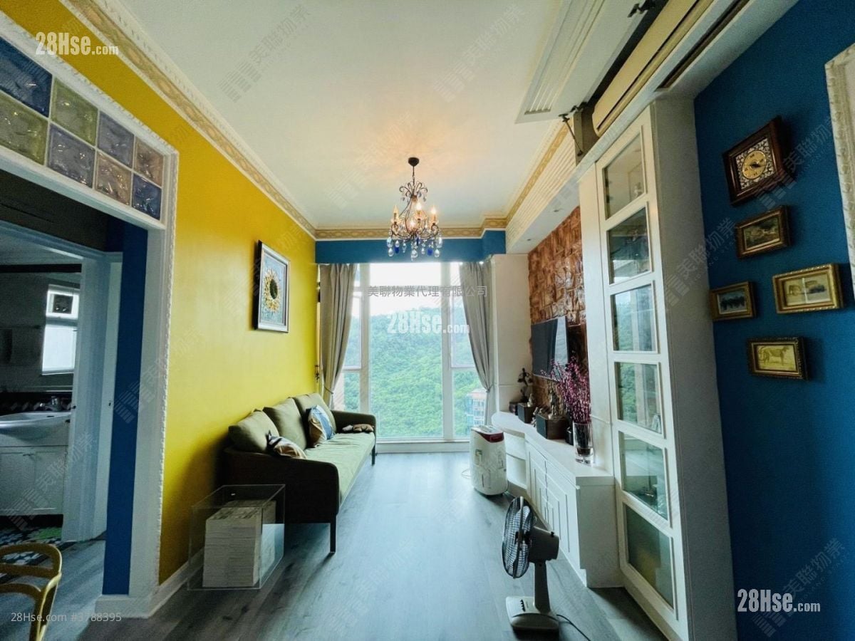 晓峰园 售盘 2 房 561 平方尺