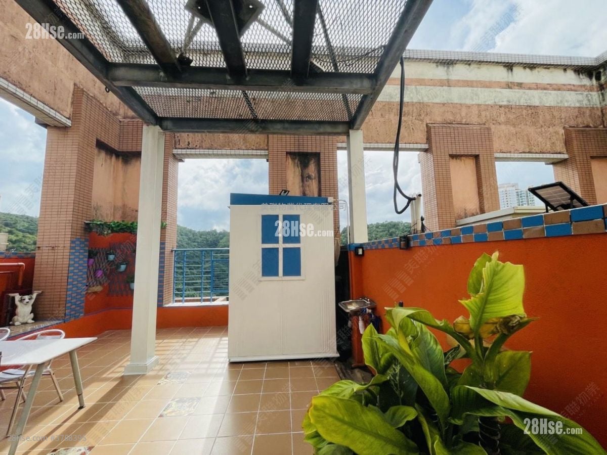 晓峰园 售盘 2 房 561 平方尺