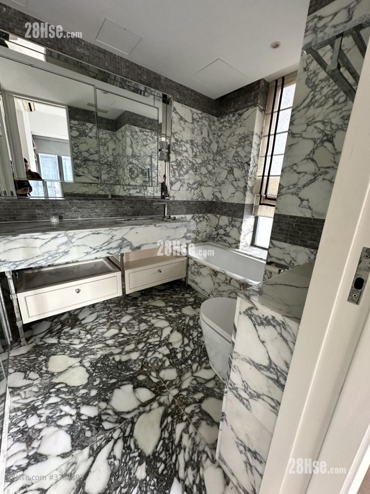 The Warren Rental 2 Bedrooms , 2 Bathrooms 612 ft²