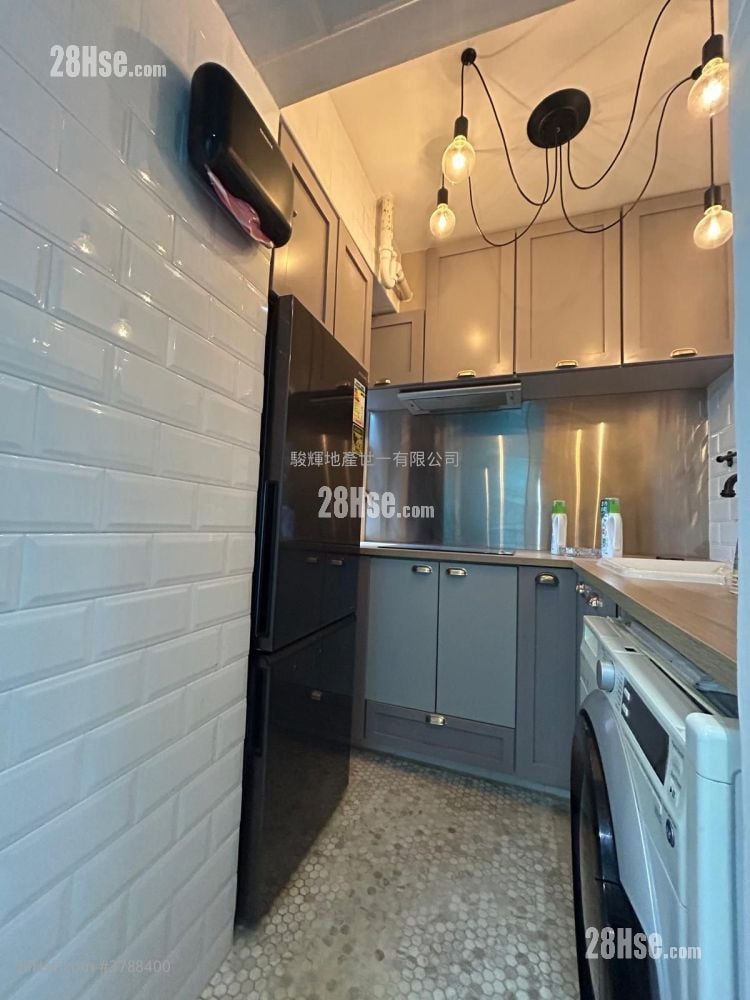 映湾园 售盘 3 房 , 1 浴室 634 平方尺