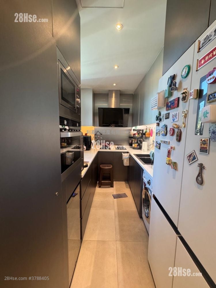 朗逸峰 售盘 3 房 , 3 浴室 1,014 平方尺