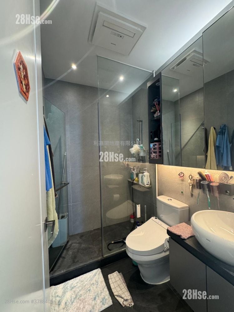 朗逸峰 售盘 3 房 , 3 浴室 1,014 平方尺