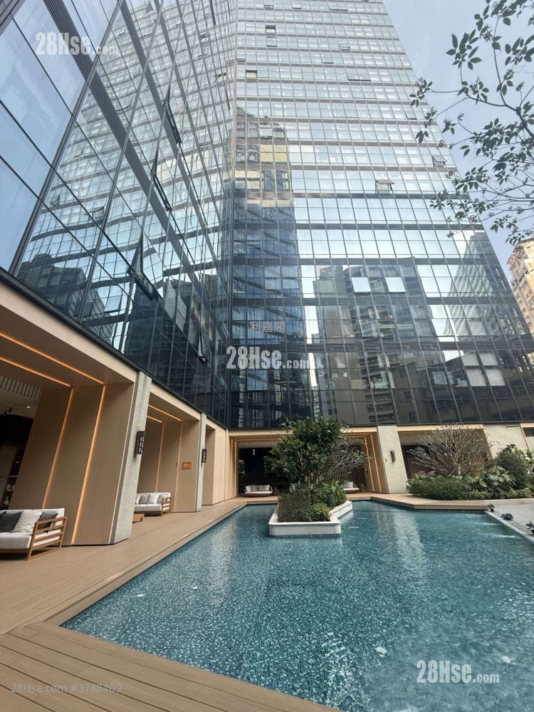 I City Sell Studio , 1 Toilet