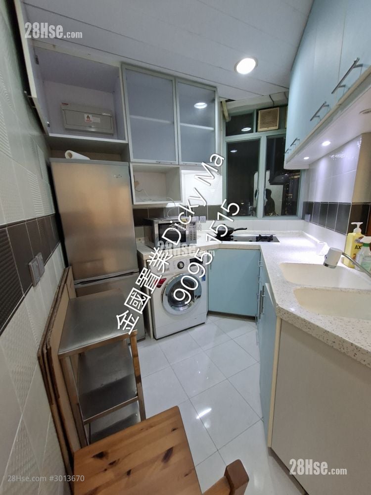 The Victoria Towers Rental 1 Bedroom , 1 Bathroom 538 ft²