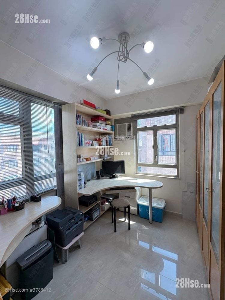 马宝花园 售盘 3 房 , 2 浴室 785 平方尺