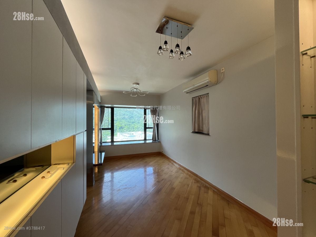 爱琴海岸 售盘 2 房 , 1 浴室 490 平方尺