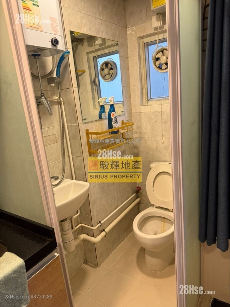 成德大厦 租盘 120 平方尺