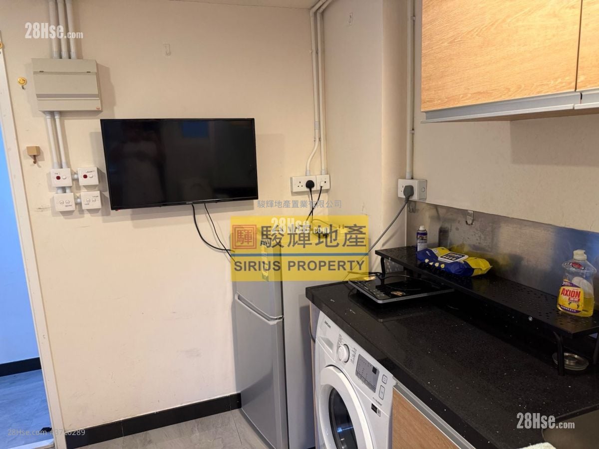 成德大厦 租盘 120 平方尺