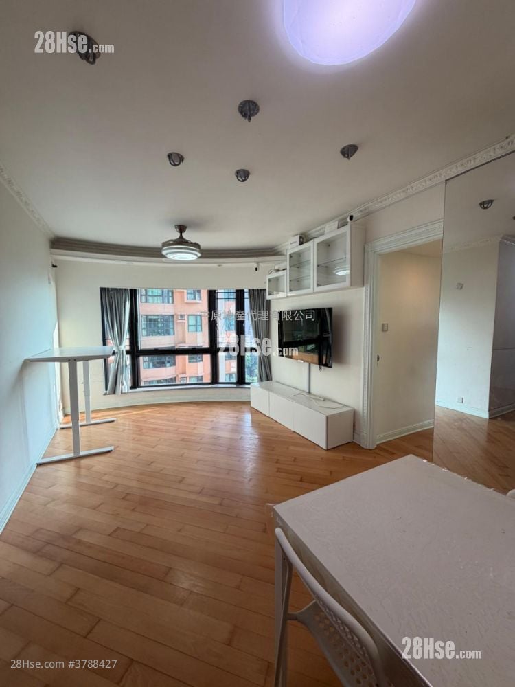 爱琴海岸 售盘 3 房 , 1 浴室 623 平方尺