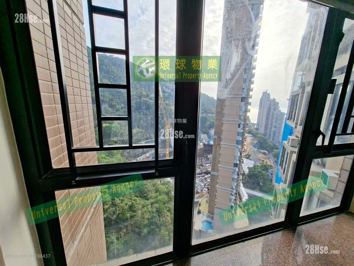 Cayman Rise Rental 2 Bedrooms , 1 Bathroom 464 ft²