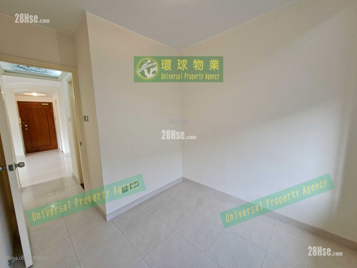 Cayman Rise Rental 2 Bedrooms , 1 Bathroom 464 ft²