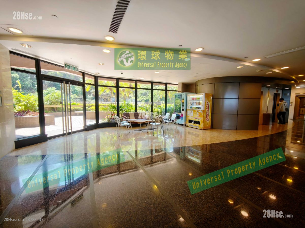 Cayman Rise Rental 2 Bedrooms , 1 Bathroom 464 ft²