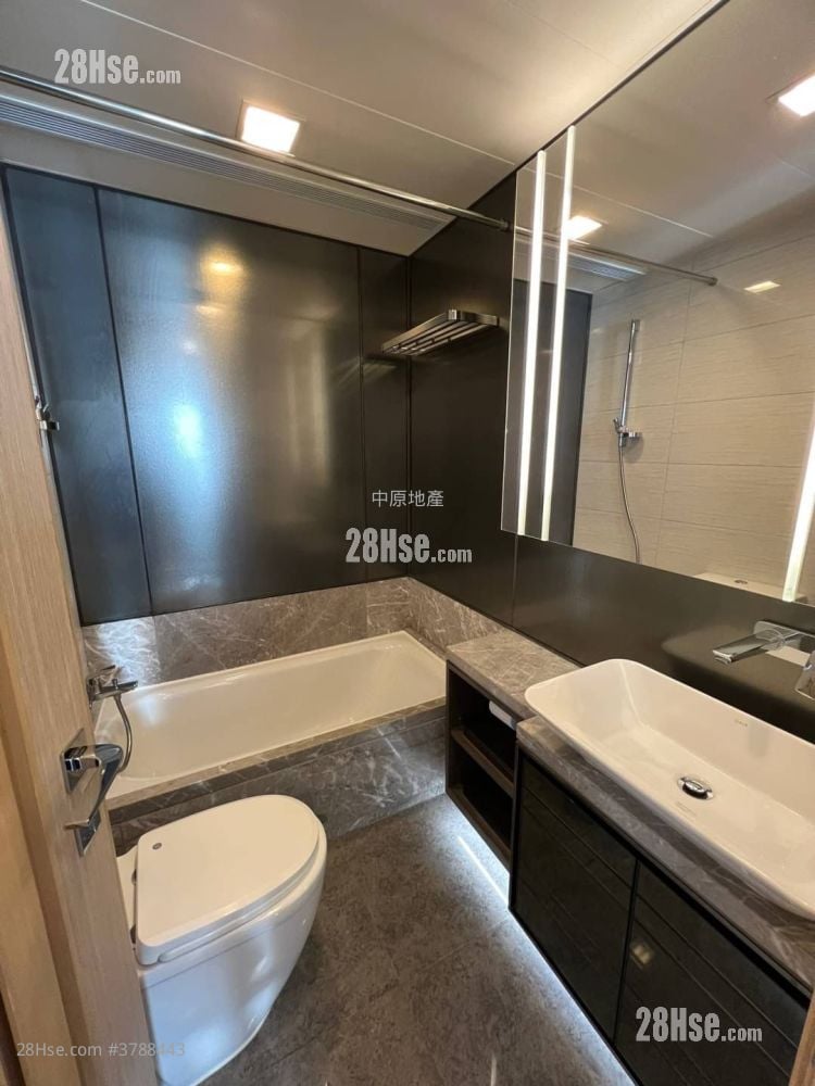 Ocean Pride Sell 2 Bedrooms , 1 Bathroom 508 ft²