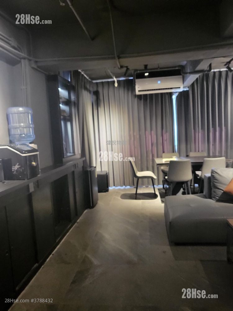 Sang Fat Commercial House Rental 1 Toilet