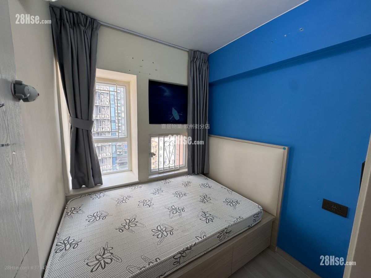恒威阁 租盘 2 房 , 1 浴室 299 平方尺