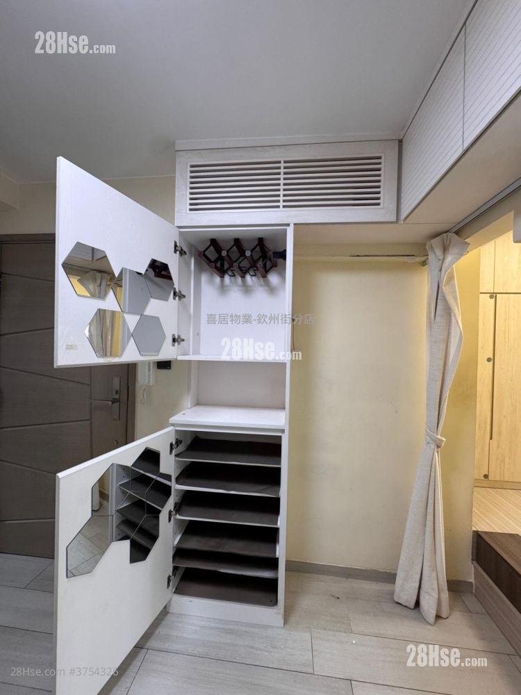 恒威阁 租盘 2 房 , 1 浴室 299 平方尺