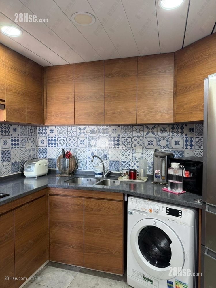 Kingswood Villas Sell 3 Bedrooms 635 ft²