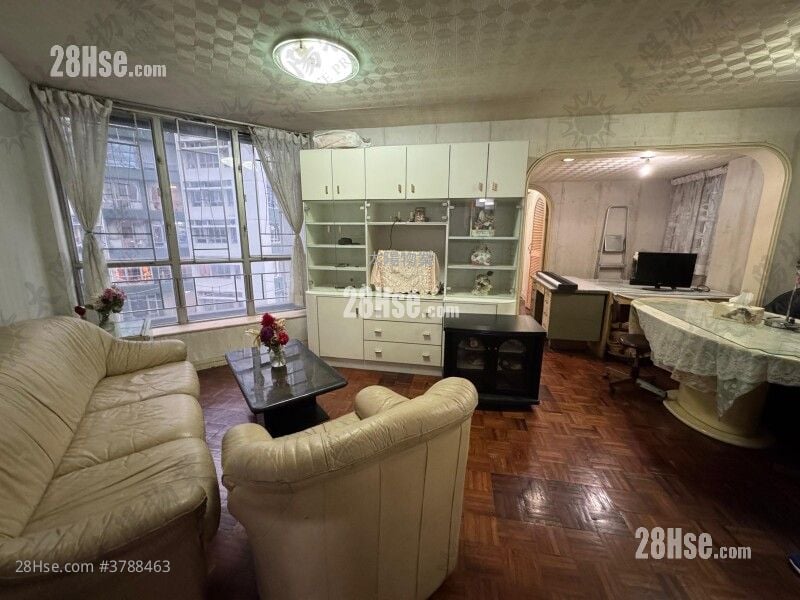 Whampoa Garden Sell 4 Bedrooms 681 ft²