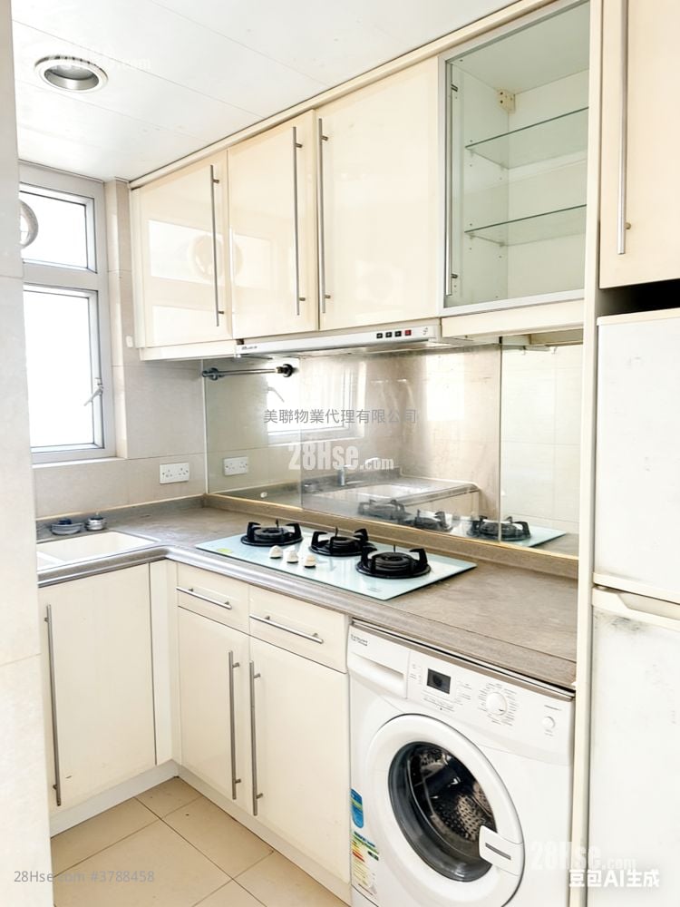 Banyan Garden Sell 2 Bedrooms , 1 Bathroom 501 ft²