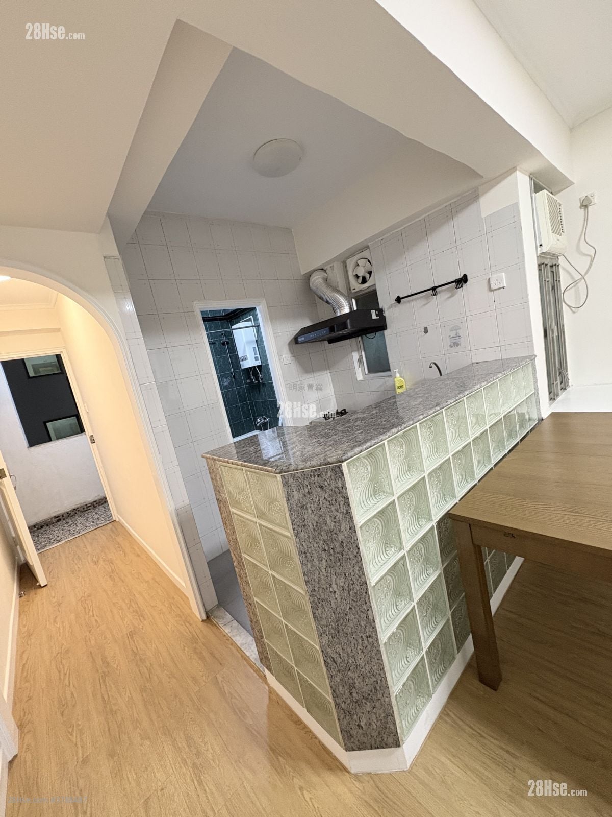 Tsui Yuen Mansion Rental 2 Bedrooms , 1 Bathroom 427 ft²