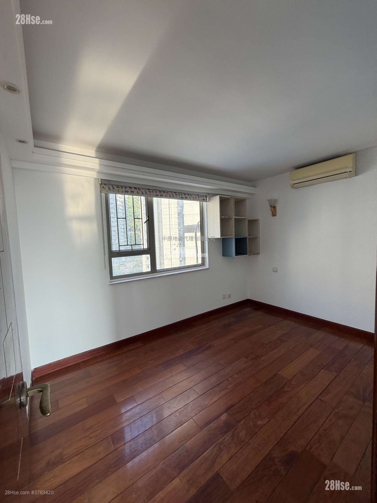 Baguio Villa Sell 5+ Bedrooms , 3 Bathrooms 2,716 ft²