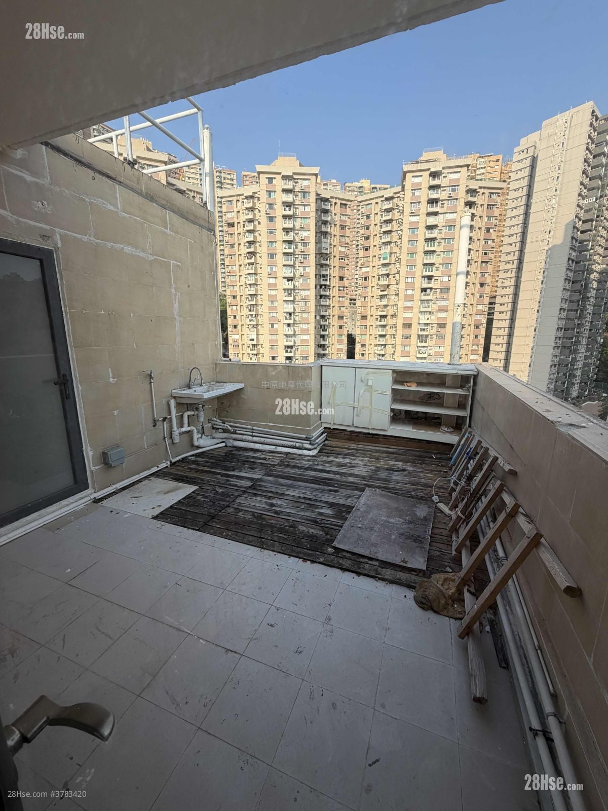 Baguio Villa Sell 5+ Bedrooms , 3 Bathrooms 2,716 ft²