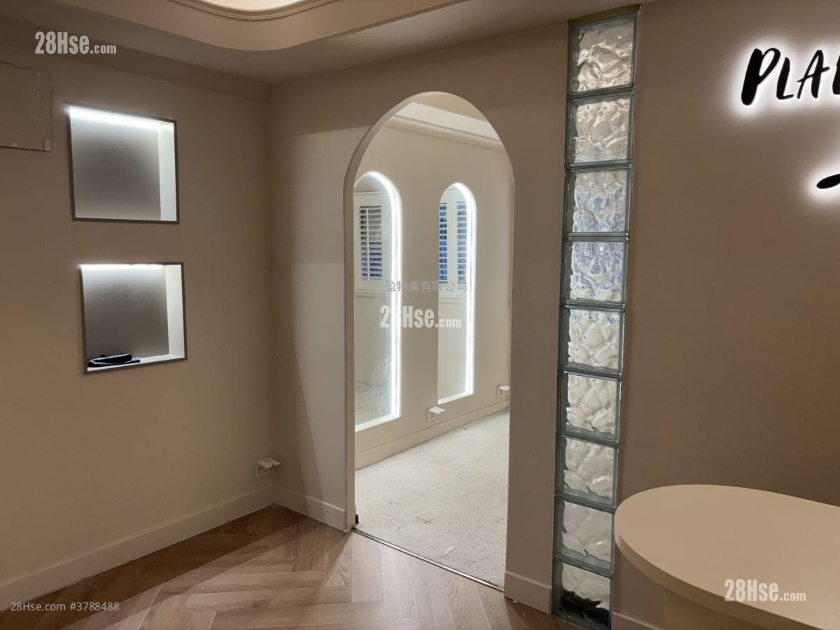 Yip Fung Building Rental Studio