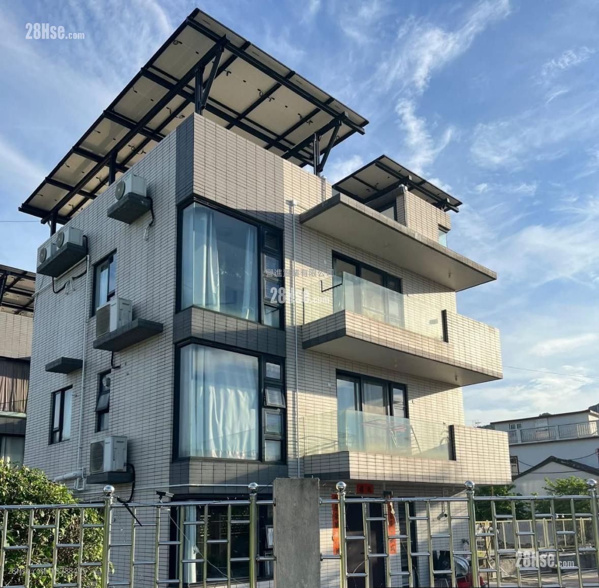 村屋 租盘 3 房 , 1 浴室 1,400 平方尺