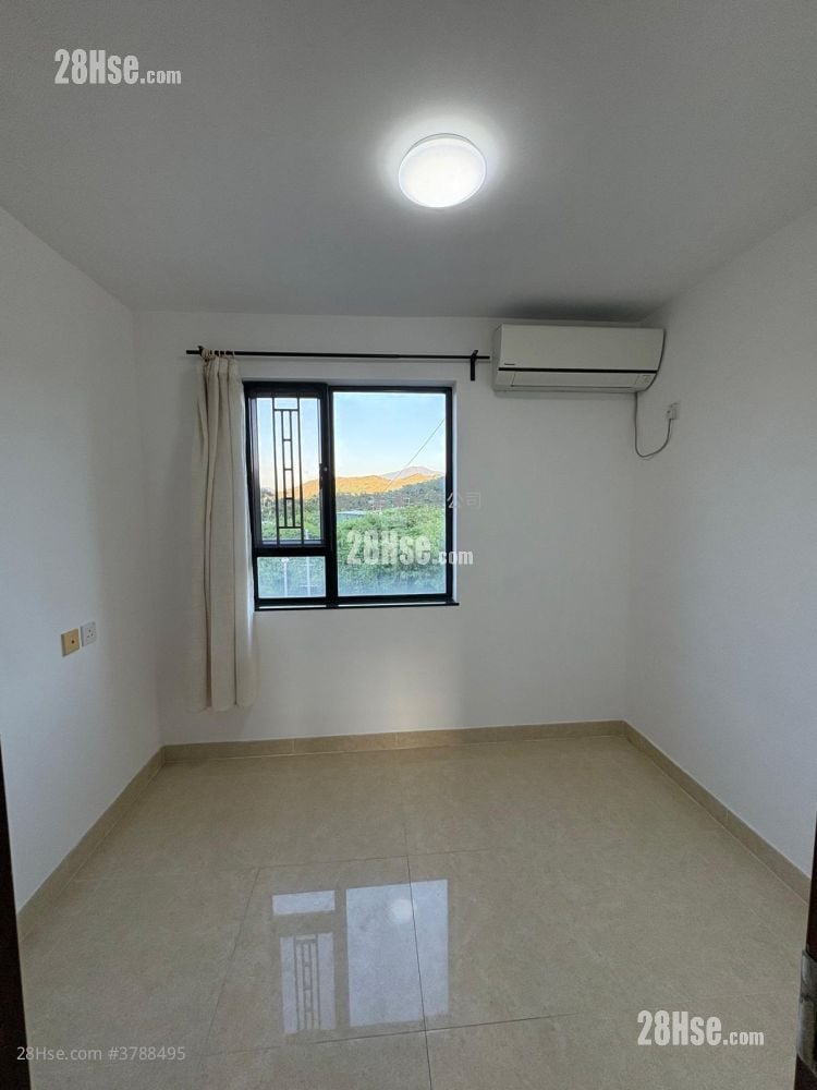 村屋 租盘 3 房 , 1 浴室 1,400 平方尺