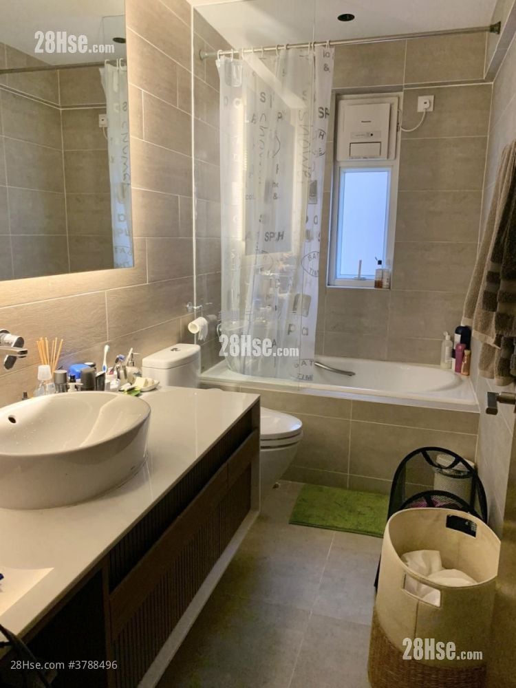 国光大厦 售盘 3 房 , 2 浴室 820 平方尺