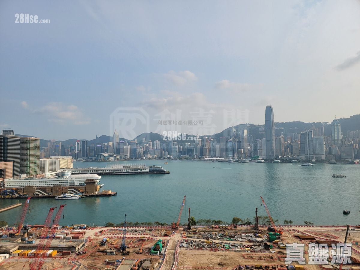 The Arch Sell 3 Bedrooms , 2 Bathrooms 846 ft²