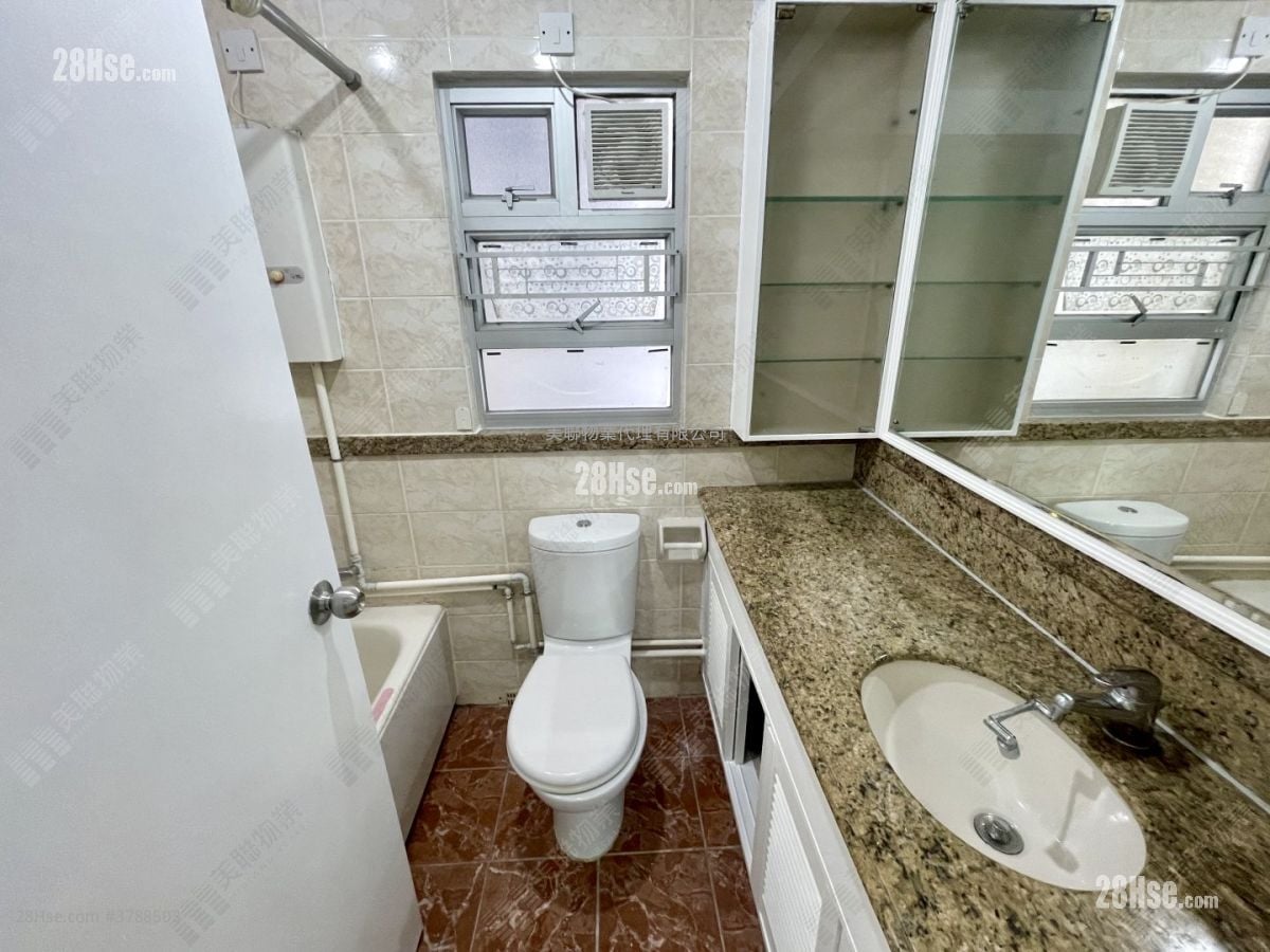 晓峰湾畔 售盘 2 房 , 1 浴室 482 平方尺