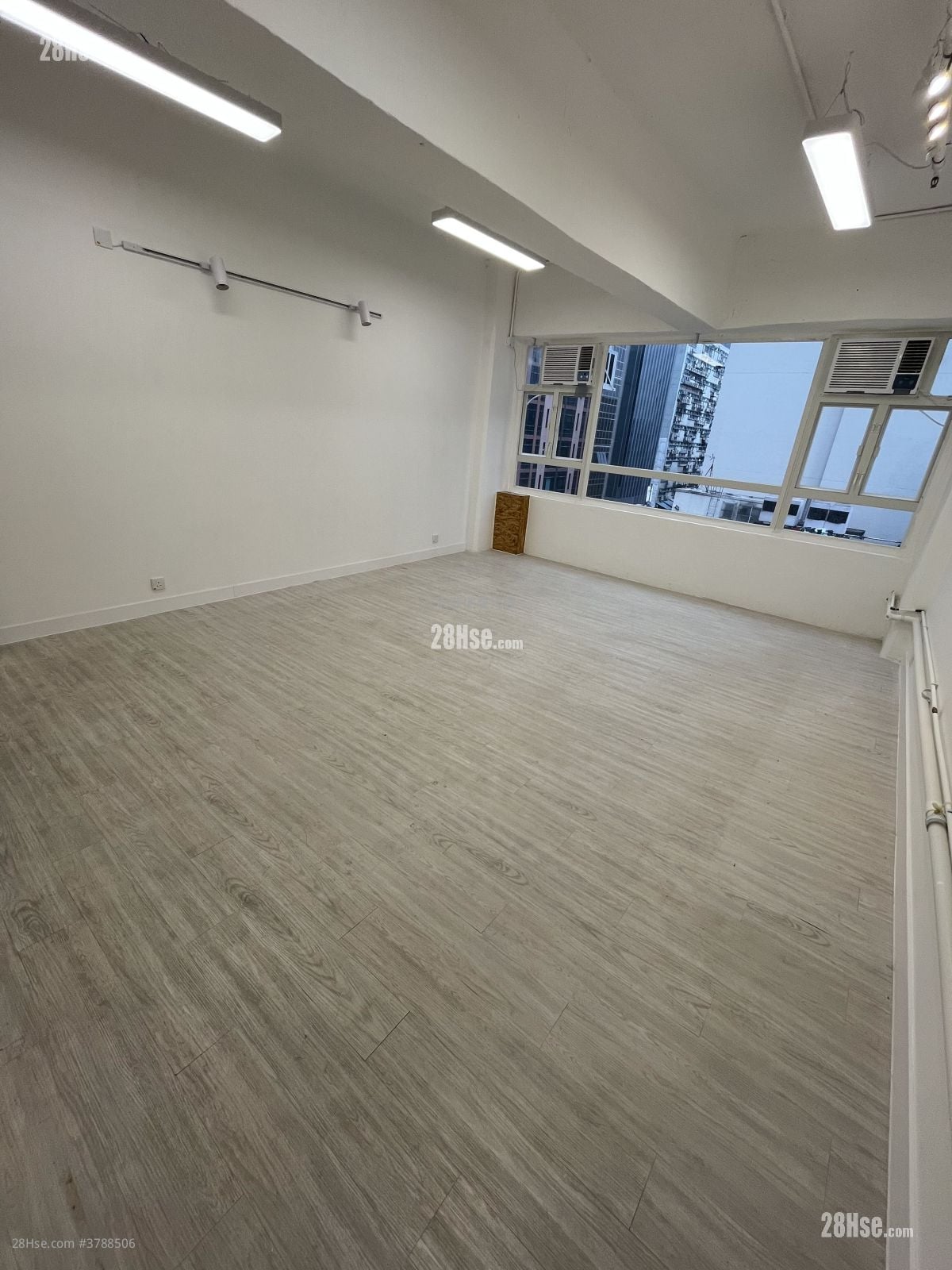 德信工业大厦 租盘