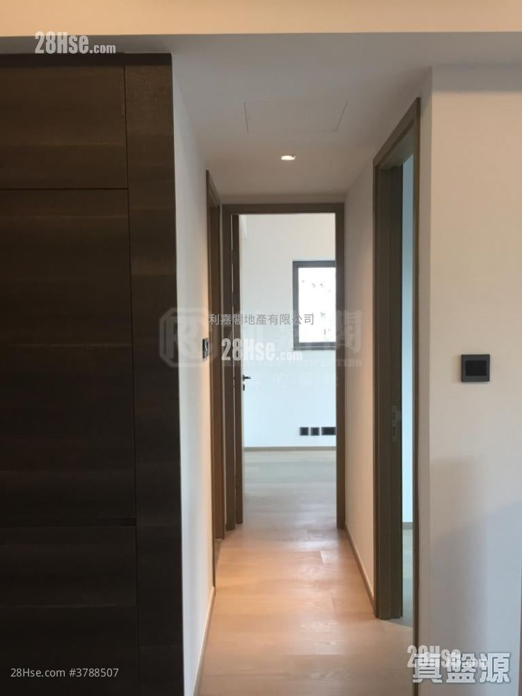 Phase 1B Of The Campton Sell 2 Bedrooms 462 ft²