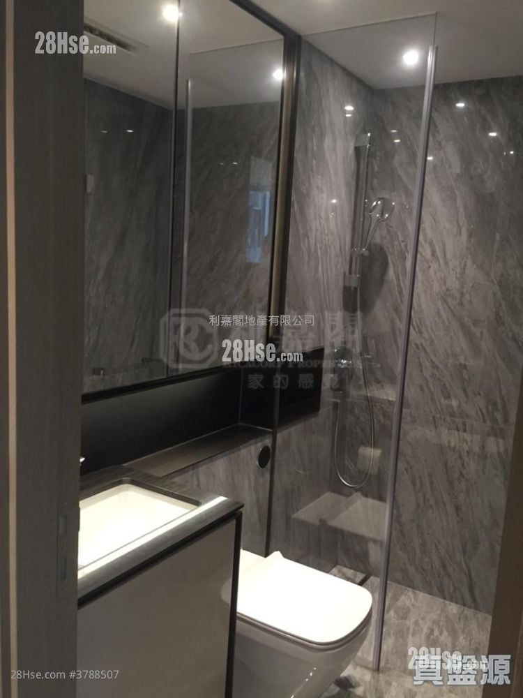 Phase 1B Of The Campton Sell 2 Bedrooms 462 ft²