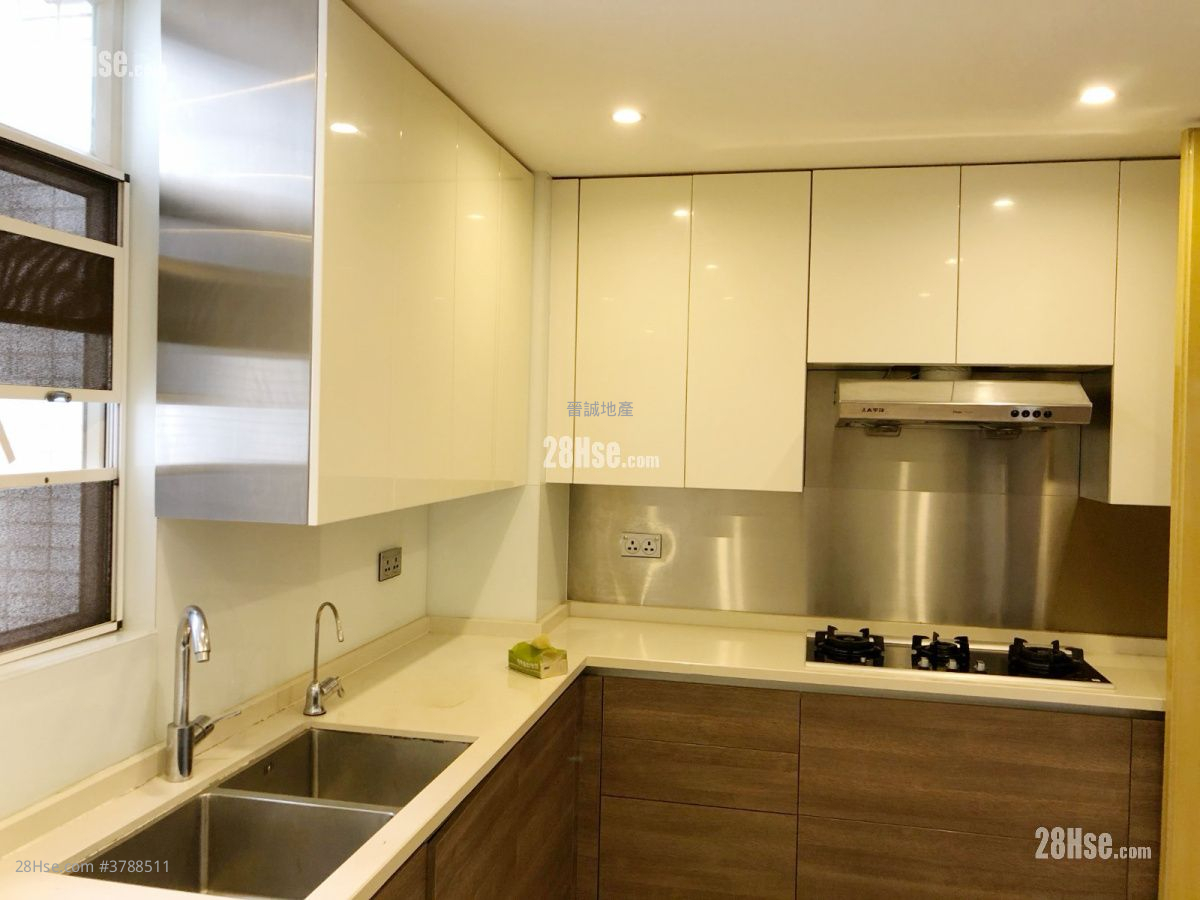 浪涛湾 租盘 2,456 平方尺